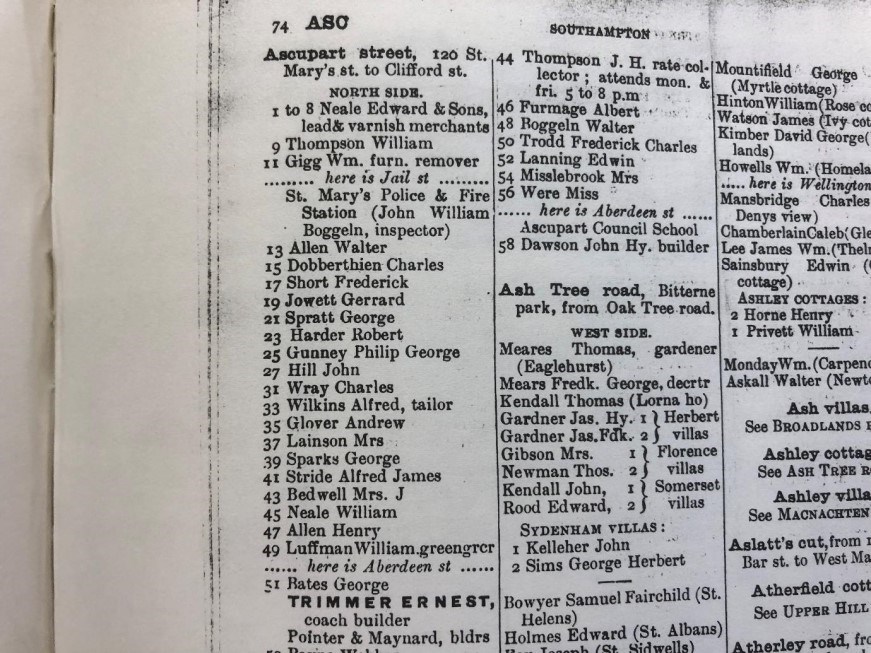 Page from the 1904 Kelly’s Street Directory for Southampton, listing houses and residents for Ascupart Street and Ash Tree Road, among others.