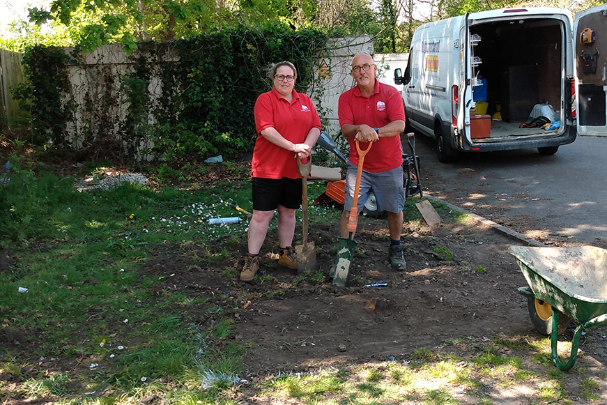 Neighbourhood wardens