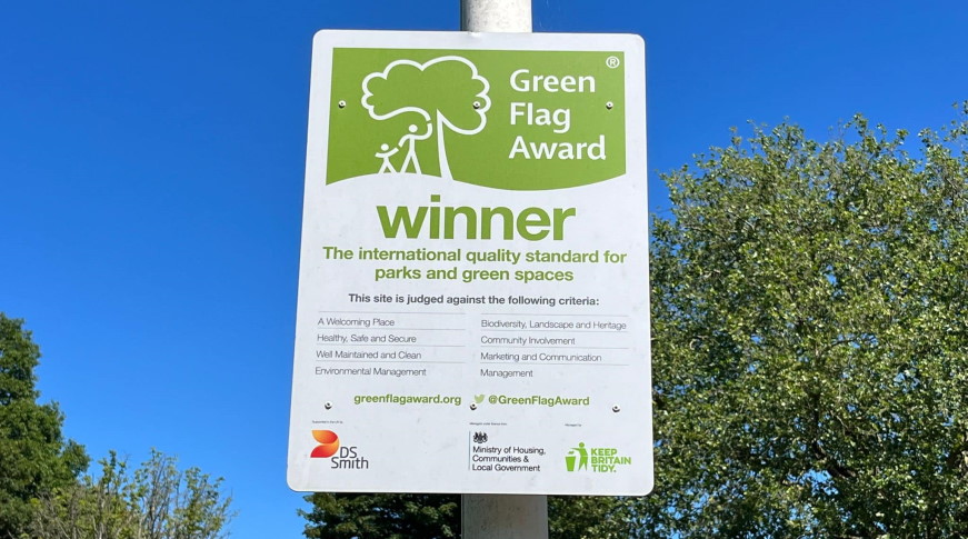 Green Flag Award, winner sign